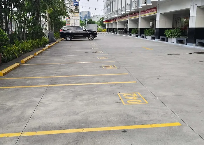 Cinema 1624 * Manila